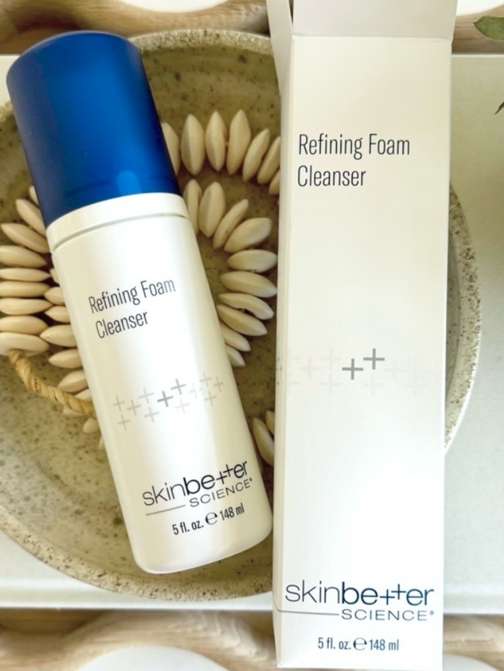 Skinbetter Science Refining Foam Cleanser Brand New in Box